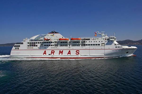 &Nu;έ&omicron; &pi;&lambda;&omicron;ί&omicron; &gamma;&iota;&alpha; &tau;&eta;&nu; Golden Star Ferries