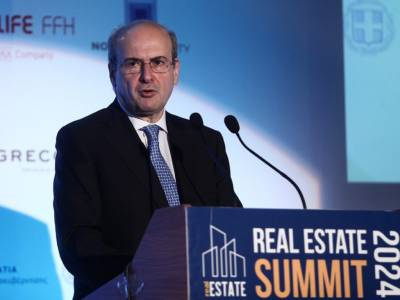 &Kappa;. &Chi;&alpha;&tau;&zeta;&eta;&delta;ά&kappa;&eta;&sigmaf;: &Tau;&omicron; &phi;&theta;&iota;&nu;ό&pi;&omega;&rho;&omicron; &eta; &epsilon;&pi;&alpha;&nu;&epsilon;&xi;έ&tau;&alpha;&sigma;&eta; &tau;&omicron;&upsilon; &pi;&lambda;&alpha;&iota;&sigma;ί&omicron;&upsilon; &tau;&omega;&nu; &beta;&rho;&alpha;&chi;&upsilon;&chi;&rho;ό&nu;&iota;&omega;&nu; &mu;&iota;&sigma;&theta;ώ&sigma;&epsilon;&omega;&nu;