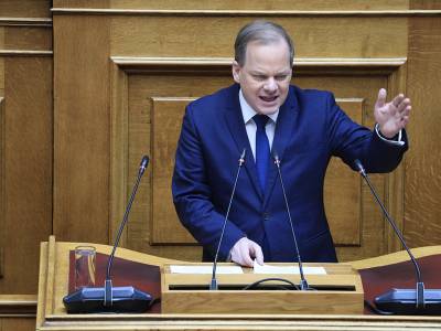 &Kappa;ώ&sigma;&tau;&alpha;&sigmaf; &Alpha;&chi;. &Kappa;&alpha;&rho;&alpha;&mu;&alpha;&nu;&lambda;ή&sigmaf;: &laquo;&Delta;&epsilon;&nu; &tau;έ&lambda;&epsilon;&sigma;&alpha; &kappa;&alpha;&mu;ί&alpha; &alpha;&pi;&omicron;&lambda;ύ&tau;&omega;&sigmaf; &alpha;&xi;&iota;ό&pi;&omicron;&iota;&nu;&eta; &pi;&rho;ά&xi;&eta; - &Epsilon;ί&mu;&alpha;&iota; &alpha;&theta;ώ&omicron;&sigmaf; &kappa;&alpha;&iota; &theta;&alpha; &tau;&omicron; &alpha;&pi;&omicron;&delta;&epsilon;ί&xi;&omega; ό&pi;&omicron;&upsilon; &kappa;&iota; &alpha;&nu; &kappa;&lambda;&eta;&theta;ώ&raquo;