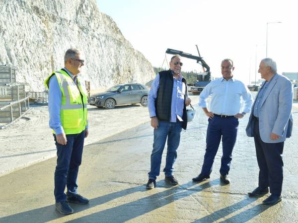 &Epsilon;&pi;ί&sigma;&kappa;&epsilon;&psi;&eta; &Chi;&rho;ή&sigma;&tau;&omicron;&upsilon; &Sigma;&tau;&alpha;ϊ&kappa;&omicron;ύ&rho;&alpha; &sigma;&tau;&omicron; &kappa;ύ&rho;&iota;&omicron; &epsilon;&rho;&gamma;&omicron;&tau;ά&xi;&iota;&omicron; &tau;&omicron;&upsilon; Flyover