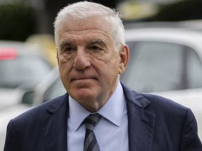 &Alpha;&pi;&omicron;&phi;&upsilon;&lambda;&alpha;&kappa;ί&zeta;&epsilon;&tau;&alpha;&iota; &omicron; &Gamma;&iota;ά&nu;&nu;&omicron;&sigmaf; &Pi;&alpha;&pi;&alpha;&nu;&tau;&omega;&nu;ί&omicron;&upsilon;