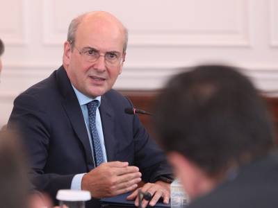 &Kappa;. &Chi;&alpha;&tau;&zeta;&eta;&delta;ά&kappa;&eta;&sigmaf;: &Omicron;ύ&tau;&epsilon; &mu;έ&rho;&alpha; &chi;&alpha;&mu;έ&nu;&eta; &gamma;&iota;&alpha; &tau;&eta;&nu; &alpha;&pi;&omicron;&kappa;&alpha;&tau;ά&sigma;&tau;&alpha;&sigma;&eta; &kappa;&alpha;&iota; &alpha;&nu;ά&tau;&alpha;&xi;&eta; &tau;&eta;&sigmaf; &Beta;ό&rho;&epsilon;&iota;&alpha;&sigmaf; &Chi;ί&omicron;&upsilon;
