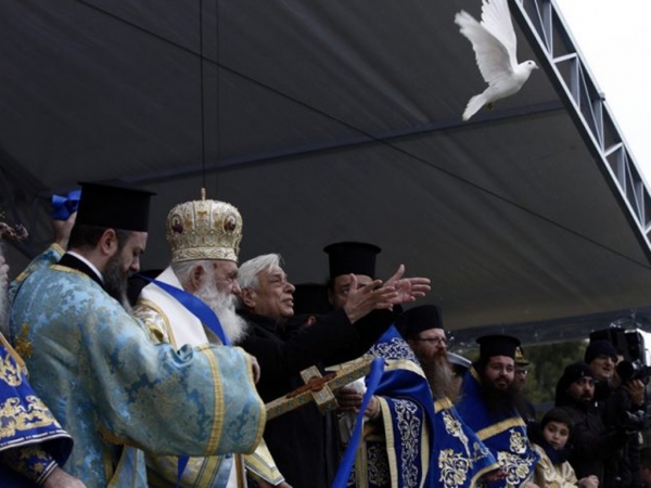 &Pi;&tau;&Delta;: &Eta; &Epsilon;&omicron;&rho;&tau;ή &tau;&omega;&nu; &Theta;&epsilon;&omicron;&phi;&alpha;&nu;&epsilon;ί&omega;&nu; &mu;ά&sigmaf; &delta;&epsilon;ί&chi;&nu;&epsilon;&iota; &tau;&omicron;&nu; &delta;&iota;&alpha;&chi;&rho;&omicron;&nu;&iota;&kappa;ό &delta;&rho;ό&mu;&omicron; &tau;&eta;&sigmaf; &upsilon;&pi;&epsilon;&rho;ά&sigma;&pi;&iota;&sigma;&eta;&sigmaf; &tau;&omicron;&upsilon; &Alpha;&nu;&theta;&rho;&omega;&pi;&iota;&sigma;&mu;&omicron;ύ, &tau;&eta;&sigmaf; &Alpha;&lambda;&lambda;&eta;&lambda;&epsilon;&gamma;&gamma;ύ&eta;&sigmaf;, &tau;&eta;&sigmaf; &Delta;&eta;&mu;&omicron;&kappa;&rho;&alpha;&tau;ί&alpha;&sigmaf; &kappa;&alpha;&iota; &tau;&eta;&sigmaf; &Delta;&iota;&kappa;&alpha;&iota;&omicron;&sigma;ύ&nu;&eta;&sigmaf;