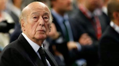 &Sigma;&tau;&omicron; &nu;&omicron;&sigma;&omicron;&kappa;&omicron;&mu;&epsilon;ί&omicron; &mu;&epsilon; &lambda;&omicron;ί&mu;&omega;&xi;&eta; &tau;&omega;&nu; &pi;&nu;&epsilon;&upsilon;&mu;ό&nu;&omega;&nu; &omicron; &Beta;&alpha;&lambda;&epsilon;&rho;ί &Zeta;&iota;&sigma;&kappa;ά&rho; &nu;&tau;΄&Epsilon;&sigma;&tau;έ&nu;