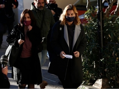 &Kappa;&alpha;&tau;έ&theta;&epsilon;&sigma;&epsilon; &sigma;&tau;&omicron;&nu; &epsilon;&iota;&sigma;&alpha;&gamma;&gamma;&epsilon;&lambda;έ&alpha; &eta; &Mu;&pi;&epsilon;&kappa;&alpha;&tau;ώ&rho;&omicron;&upsilon; - &laquo;&Epsilon;&lambda;&pi;ί&zeta;&omega; &nu;&alpha; &mu;&iota;&lambda;ή&sigma;&omicron;&upsilon;&nu; &kappa;&iota; ά&lambda;&lambda;&epsilon;&sigmaf; &gamma;&upsilon;&nu;&alpha;ί&kappa;&epsilon;&sigmaf; &gamma;&iota;&alpha; &nu;&alpha; &mu;&eta; &phi;&omicron;&beta;ό&mu;&alpha;&sigma;&tau;&epsilon;&raquo;