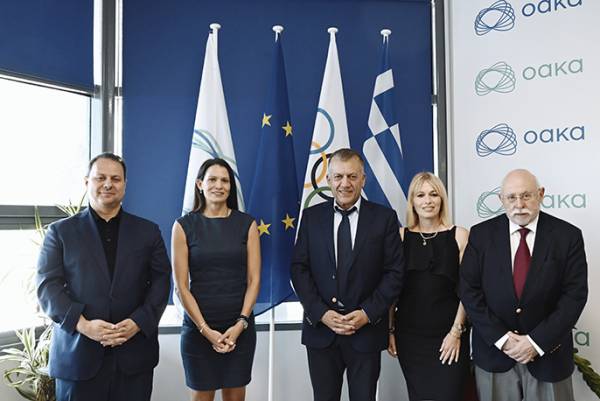 &Omicron;&Alpha;&Kappa;&Alpha;: &Xi;&epsilon;&kappa;&iota;&nu;&omicron;ύ&nu; &tau;&alpha; έ&rho;&gamma;&alpha; &alpha;&pi;&omicron;&kappa;&alpha;&tau;ά&sigma;&tau;&alpha;&sigma;&eta;&sigmaf; &tau;&eta;&sigmaf; &sigma;&tau;&alpha;&tau;&iota;&kappa;ή&sigmaf; &epsilon;&pi;ά&rho;&kappa;&epsilon;&iota;&alpha;&sigmaf; &tau;&omega;&nu; &sigma;&tau;&epsilon;&gamma;ά&sigma;&tau;&rho;&omega;&nu; &tau;&omicron;&upsilon; &kappa;&epsilon;&nu;&tau;&rho;&iota;&kappa;&omicron;ύ &sigma;&tau;&alpha;&delta;ί&omicron;&upsilon; &kappa;&alpha;&iota; &tau;&omicron;&upsilon; &pi;&omicron;&delta;&eta;&lambda;&alpha;&tau;&omicron;&delta;&rho;&omicron;&mu;ί&omicron;&upsilon;