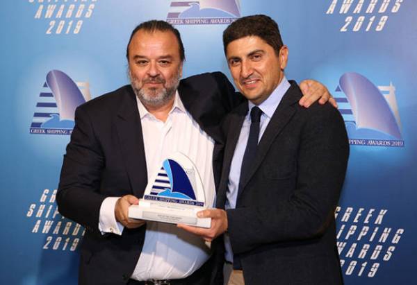&ldquo;Ship of the year 2019&rdquo; &tau;&omicron; World Champion Jet &tau;&eta;&sigmaf; SEAJETS