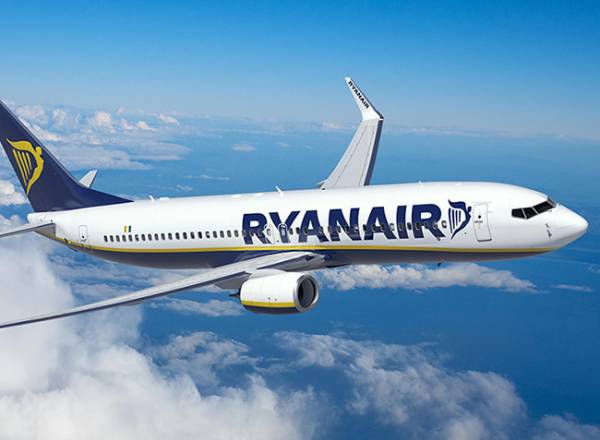 Ryanair: &Mu;&epsilon;ί&omega;&sigma;&eta; &kappa;&epsilon;&rho;&delta;ώ&nu; &kappa;&alpha;&tau;ά 16% &sigma;&tau;&eta; &lambda;ή&xi;&eta; &tau;&omicron;&upsilon; &omicron;&iota;&kappa;&omicron;&nu;&omicron;&mu;&iota;&kappa;&omicron;ύ έ&tau;&omicron;&upsilon;&sigmaf;