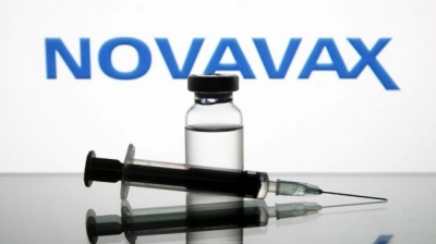 &Tau;&omicron; &epsilon;&mu;&beta;ό&lambda;&iota;&omicron; Novavax &epsilon;ί&nu;&alpha;&iota; &alpha;&sigma;&phi;&alpha;&lambda;έ&sigmaf; &kappa;&alpha;&iota; &alpha;&pi;&omicron;&tau;&epsilon;&lambda;&epsilon;&sigma;&mu;&alpha;&tau;&iota;&kappa;ό έ&nu;&alpha;&nu;&tau;&iota; &tau;&eta;&sigmaf; COVID-19