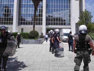&Iota;&sigma;ό&beta;&iota;&alpha; &gamma;&iota;&alpha; &tau;&omicron;&nu; &Rho;&omicron;&upsilon;&pi;&alpha;&kappa;&iota;ά &kappa;&alpha;&iota; 13 &chi;&rho;ό&nu;&iota;&alpha; &phi;&upsilon;&lambda;&alpha;&kappa;ή &gamma;&iota;&alpha; &tau;&omicron; &Delta;&iota;&epsilon;&upsilon;&theta;&upsilon;&nu;&tau;ή&rho;&iota;&omicron; &tau;&eta;&sigmaf; &Chi;.&Alpha;. &pi;&rho;ό&tau;&epsilon;&iota;&nu;&epsilon; &eta; &epsilon;&iota;&sigma;&alpha;&gamma;&gamma;&epsilon;&lambda;έ&alpha;&sigmaf;