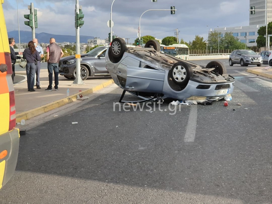 &Sigma;&omicron;&kappa;&alpha;&rho;&iota;&sigma;&tau;&iota;&kappa;ό &tau;&rho;&omicron;&chi;&alpha;ί&omicron; &sigma;&tau;&eta; &Lambda;&epsilon;&omega;&phi;ό&rho;&omicron; &Kappa;&eta;&phi;&iota;&sigma;ί&alpha;&sigmaf;