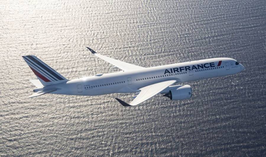 Air France-KLM: &Rho;&epsilon;&kappa;ό&rho; &kappa;&alpha;&theta;&alpha;&rho;ώ&nu; &kappa;&epsilon;&rho;&delta;ώ&nu; ύ&psi;&omicron;&upsilon;&sigmaf; 1,75 &delta;&iota;&sigma;. &epsilon;&upsilon;&rho;ώ &tau;&omicron; 2025