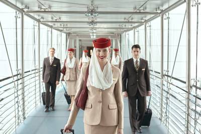 &Eta; Emirates &alpha;&nu;&alpha;&zeta;&eta;&tau;ά &mu;έ&lambda;&eta; &pi;&lambda;&eta;&rho;ώ&mu;&alpha;&tau;&omicron;&sigmaf; &kappa;&alpha;&mu;&pi;ί&nu;&alpha;&sigmaf; &sigma;&tau;&eta;&nu; &Epsilon;&lambda;&lambda;ά&delta;&alpha;