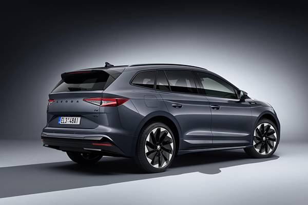 Skoda ENYAQ iV: &Kappa;&alpha;&tau;έ&kappa;&tau;&eta;&sigma;&epsilon; &tau;&omicron; &laquo;&Chi;&rho;&upsilon;&sigma;ό &Tau;&iota;&mu;ό&nu;&iota; 2021&raquo;