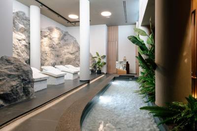 Paros Agnanti Resort &amp; Spa: Έ&nu;&alpha;&rho;&xi;&eta; &lambda;&epsilon;&iota;&tau;&omicron;&upsilon;&rho;&gamma;ί&alpha;&sigmaf; &tau;&omicron;&upsilon; luxury Olvia Spa