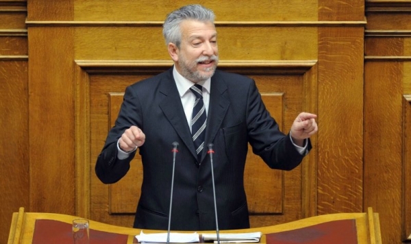 &Pi;&alpha;&rho;&alpha;&iota;&tau;ή&theta;&eta;&kappa;&epsilon; &alpha;&pi;ό &tau;&eta;&nu; &Kappa;&epsilon;&nu;&tau;&rho;&iota;&kappa;ή &Epsilon;&pi;&iota;&tau;&rho;&omicron;&pi;ή &tau;&omicron;&upsilon; &Sigma;&Upsilon;&Rho;&Iota;&Zeta;&Alpha; &omicron; &Sigma;&tau;&alpha;ύ&rho;&omicron;&sigmaf; &Kappa;&omicron;&nu;&tau;&omicron;&nu;ή&sigmaf;