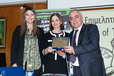 &Tau;&omicron; &Epsilon;.&Epsilon;.&Alpha;. &sigma;&tau;&eta;&rho;ί&zeta;&epsilon;&iota; &tau;&omicron;&nu; &alpha;&gamma;ώ&nu;&alpha; &kappa;&alpha;&tau;ά &tau;&omicron;&upsilon; &delta;&iota;&alpha;&delta;&iota;&kappa;&tau;&upsilon;&alpha;&kappa;&omicron;ύ &epsilon;&kappa;&phi;&omicron;&beta;&iota;&sigma;&mu;&omicron;ύ