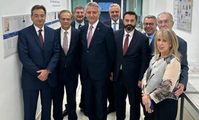&Gamma;&epsilon;ύ&mu;&alpha; &epsilon;&rho;&gamma;&alpha;&sigma;ί&alpha;&sigmaf; &pi;&rho;&omicron;&sigmaf; &tau;&iota;&mu;ή&nu; &tau;&omicron;&upsilon; &Tau;&omicron;ύ&rho;&kappa;&omicron;&upsilon; &pi;&rho;έ&sigma;&beta;&eta; &alpha;&pi;ό &tau;&iota;&sigmaf; &delta;&iota;&omicron;&iota;&kappa;ή&sigma;&epsilon;&iota;&sigmaf; &tau;&omega;&nu; &tau;&epsilon;&sigma;&sigma;ά&rho;&omega;&nu; &sigma;&upsilon;&sigma;&tau;&eta;&mu;&iota;&kappa;ώ&nu; &tau;&rho;&alpha;&pi;&epsilon;&zeta;ώ&nu;