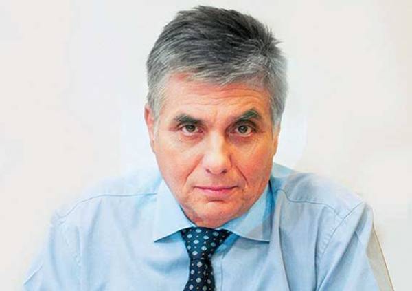 &Alpha;&pi;&omicron;&pi;&omicron;&iota;&epsilon;ί&tau;&alpha;&iota; &tau;&eta;&nu; &kappa;&lambda;&eta;&rho;&omicron;&nu;&omicron;&mu;&iota;ά &tau;&omicron;&upsilon; &Gamma;. &Tau;&rho;ά&gamma;&kappa;&alpha; &omicron; &gamma;&iota;&omicron;&sigmaf; &tau;&omicron;&upsilon;, &Phi;&rho;έ&nu;&tau;&upsilon;