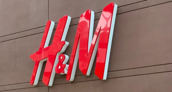 &Alpha;&lambda;&lambda;&alpha;&gamma;έ&sigmaf; &sigma;&tau;&eta;&nu; &eta;&gamma;&epsilon;&sigma;ί&alpha; &tau;&eta;&sigmaf; H&amp;M
