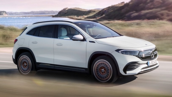 &Eta; &nu;έ&alpha; &eta;&lambda;&epsilon;&kappa;&tau;&rho;&iota;&kappa;ή Mercedes EQA