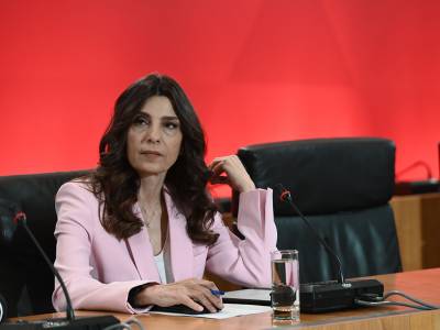 &Eta; &Pi;ό&pi;&eta; &Tau;&sigma;&alpha;&pi;&alpha;&nu;ί&delta;&omicron;&upsilon; &alpha;&pi;&omicron;&delta;έ&chi;&tau;&eta;&kappa;&epsilon; &tau;&eta;&nu; έ&delta;&rho;&alpha; &Eta;&lambda;&iota;ό&pi;&omicron;&upsilon;&lambda;&omicron;&upsilon; &kappa;&alpha;&iota; &omicron;&rho;&kappa;ί&zeta;&epsilon;&tau;&alpha;&iota; &tau;&eta;&nu; &Pi;&alpha;&rho;&alpha;&sigma;&kappa;&epsilon;&upsilon;ή