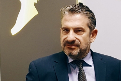 &Kappa;&alpha;&tau;έ&lambda;&eta;&xi;&epsilon; o 52&chi;&rho;&omicron;&nu;&omicron;&sigmaf; &pi;&rho;ό&epsilon;&delta;&rho;&omicron;&sigmaf; &tau;&eta;&sigmaf; Goodyear &Nu;ί&kappa;&omicron;&sigmaf; &Sigma;&pi;&alpha;&nu;ό&sigmaf; - &Sigma;&tau;&omicron;&upsilon;&sigmaf; 57 &omicron;&iota; &nu;&epsilon;&kappa;&rho;&omicron;ί &sigma;&tau;&eta;&nu; &Epsilon;&lambda;&lambda;ά&delta;&alpha;