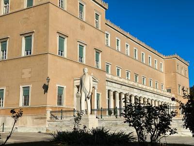 &Pi;&rho;&omicron;ϋ&pi;&omicron;&lambda;&omicron;&gamma;&iota;&sigma;&mu;ό&sigmaf;: &Pi;&rho;&omega;&tau;&omicron;&gamma;&epsilon;&nu;έ&sigmaf; &pi;&lambda;&epsilon;ό&nu;&alpha;&sigma;&mu;&alpha; 3,6 &delta;&iota;&sigma;. &epsilon;&upsilon;&rho;ώ &sigma;&tau;&omicron; &pi;&epsilon;&nu;&tau;ά&mu;&eta;&nu;&omicron;