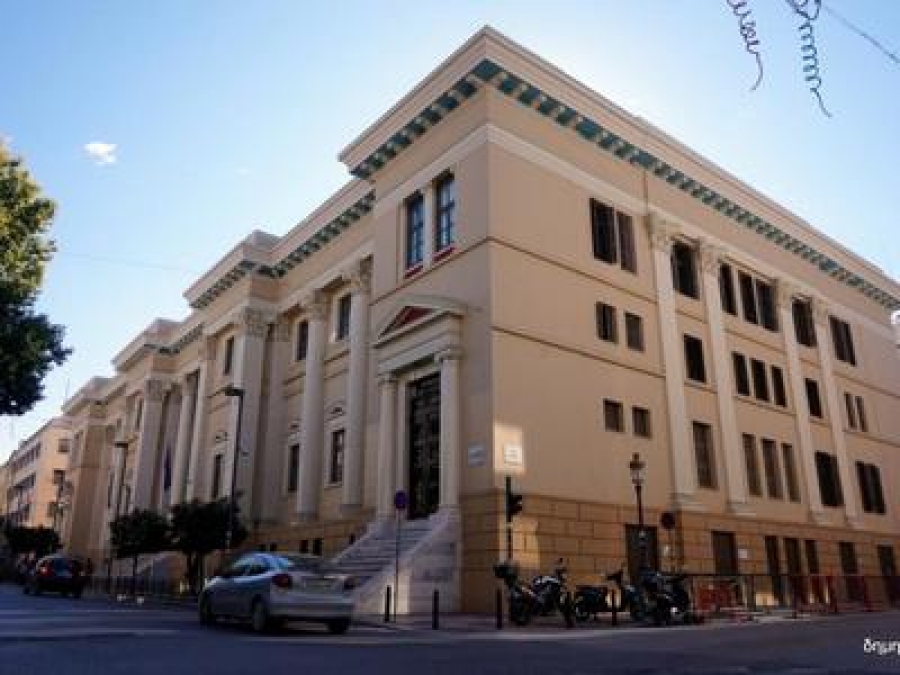 &Pi;ά&tau;&rho;&alpha;: &Pi;&rho;&omicron;&epsilon;&iota;&delta;&omicron;&pi;&omicron;&iota;&eta;&tau;&iota;&kappa;ό &tau;&eta;&lambda;&epsilon;&phi;ώ&nu;&eta;&mu;&alpha; &gamma;&iota;&alpha; &beta;ό&mu;&beta;&alpha; &sigma;&tau;&alpha; &Delta;&iota;&kappa;&alpha;&sigma;&tau;ή&rho;&iota;&alpha;