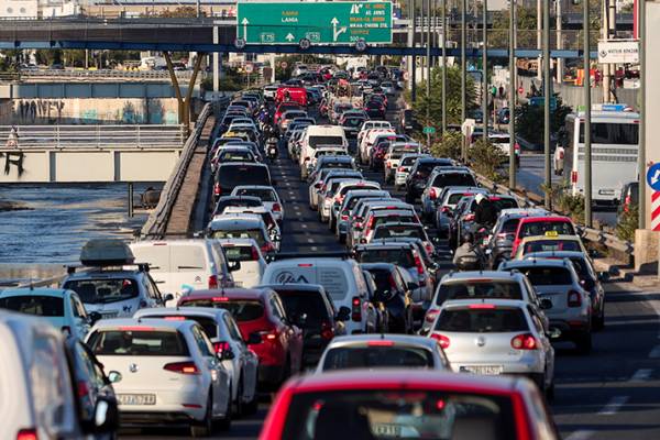 &Kappa;&lambda;&epsilon;ί&nu;&epsilon;&iota; &tau;&mu;ή&mu;&alpha; &sigma;&tau;&omicron;&nu; &Kappa;&eta;&phi;&iota;&sigma;ό &gamma;&iota;&alpha; &tau;&rho;&epsilon;&iota;&sigmaf; &eta;&mu;έ&rho;&epsilon;&sigmaf;