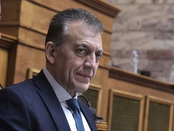 &Iota;. &Beta;&rho;&omicron;ύ&tau;&sigma;&eta;&sigmaf;: &Omicron;&iota; 4 &delta;&omicron;&mu;&iota;&kappa;έ&sigmaf; &alpha;&lambda;&lambda;&alpha;&gamma;έ&sigmaf; &pi;&omicron;&upsilon; &theta;&alpha; &alpha;&pi;&omicron;&tau;&rho;έ&psi;&omicron;&upsilon;&nu; &tau;&eta;&nu; &omicron;&pi;&alpha;&delta;&iota;&kappa;ή &beta;ί&alpha;