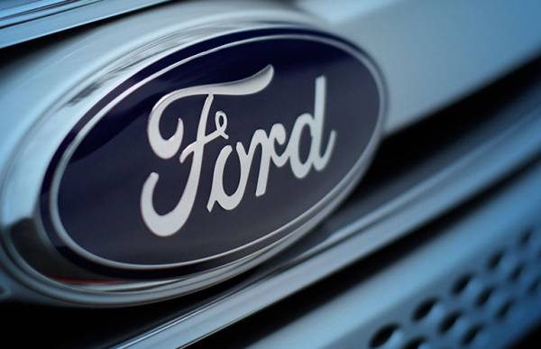 Ford: &Alpha;&nu;&alpha;&kappa;&alpha;&lambda;&epsilon;ί 115.539 &omicron;&chi;ή&mu;&alpha;&tau;&alpha; &sigma;&tau;&iota;&sigmaf; &Eta;&Pi;&Alpha;
