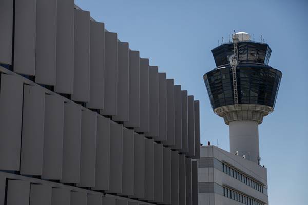 &Delta;&Alpha;&Alpha;: &Mu;&epsilon;&iota;&omega;&mu;έ&nu;&alpha; &sigma;&tau;&alpha; 18,8 &epsilon;&kappa;&alpha;&tau;. &epsilon;&upsilon;&rho;ώ &tau;&alpha; &kappa;έ&rho;&delta;&eta; &gamma;&iota;&alpha; &tau;&omicron; &alpha;΄ &tau;&rho;ί&mu;&eta;&nu;&omicron; &tau;&omicron;&upsilon; 2026 - &Sigma;&tau;&alpha; 55,3 &epsilon;&kappa;&alpha;&tau;. &epsilon;&upsilon;&rho;ώ &tau;&alpha; EBITDA