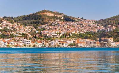 North Evia - Samos Pass: &Delta;&iota;&alpha;&kappa;&omicron;&pi;έ&sigmaf; &sigma;&epsilon; &Sigma;ά&mu;&omicron; &kappa;&alpha;&iota; &Beta;ό&rho;&epsilon;&iota;&alpha; &Epsilon;ύ&beta;&omicron;&iota;&alpha; &mu;&epsilon; &epsilon;&pi;&iota;&delta;ό&tau;&eta;&sigma;&eta; έ&omega;&sigmaf; 300 &epsilon;&upsilon;&rho;ώ, &chi;&omega;&rho;ί&sigmaf; &epsilon;&iota;&sigma;&omicron;&delta;&eta;&mu;&alpha;&tau;&iota;&kappa;ά &kappa;&rho;&iota;&tau;ή&rho;&iota;&alpha;