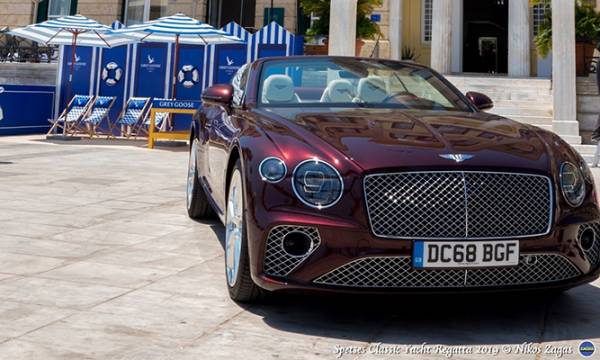 Spetses Classic Yacht Regatta 2019: &Eta; Bentley έ&kappa;&lambda;&epsilon;&psi;&epsilon; &tau;&iota;&sigmaf; &epsilon;&nu;&tau;&upsilon;&pi;ώ&sigma;&epsilon;&iota;&sigmaf;