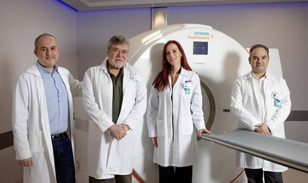 &Epsilon;&rho;&rho;ί&kappa;&omicron;&sigmaf; &Nu;&tau;&upsilon;&nu;ά&nu;: &Pi;&rho;&omega;&tau;&omicron;&pi;&omicron;&rho;&iota;&alpha;&kappa;ή &alpha;&pi;&epsilon;&iota;&kappa;ό&nu;&iota;&sigma;&eta; PET/CT &mu;&epsilon; &chi;&rho;ή&sigma;&eta; &Tau;&epsilon;&chi;&nu;&eta;&tau;ή&sigmaf; &Nu;&omicron;&eta;&mu;&omicron;&sigma;ύ&nu;&eta;&sigmaf;