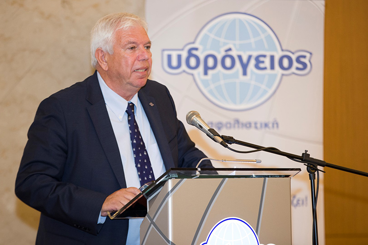 4. Λουκάς Κορομπίλης