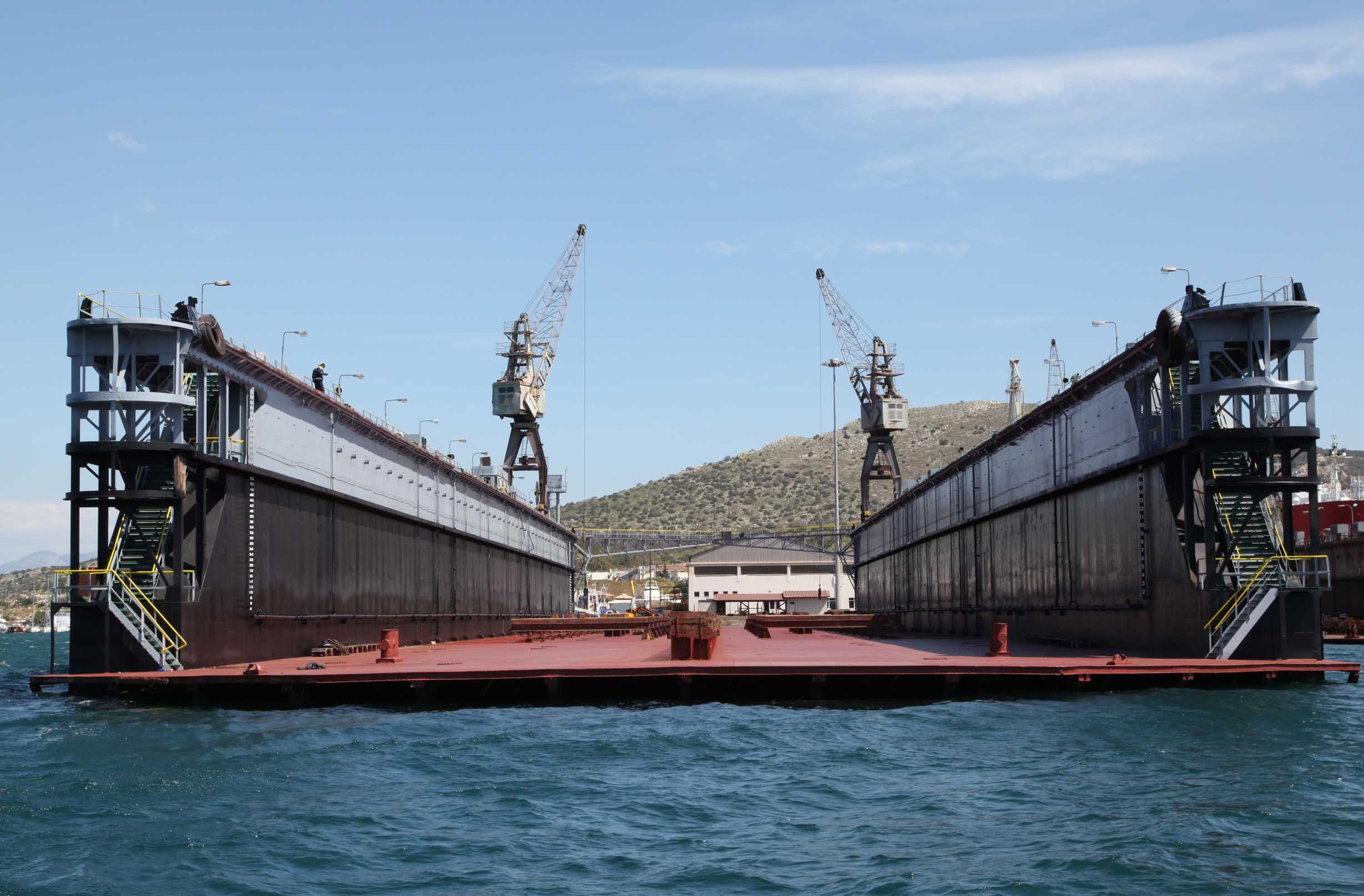 ΠΛΩΤΗ ΔΕΞΑΜΕΝΗ Ι